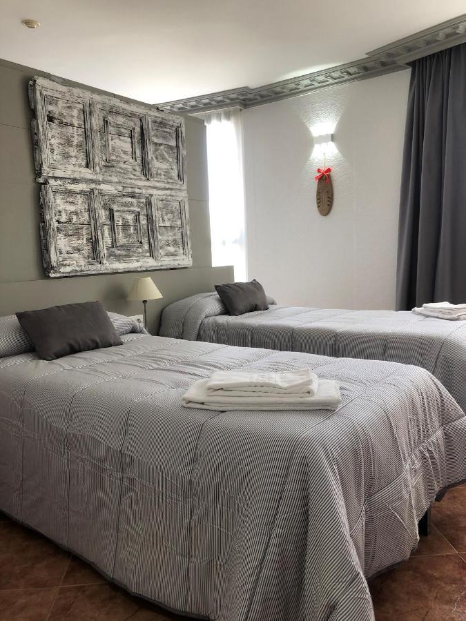 Apartamentos Los Angeles Alcañiz Exterior foto