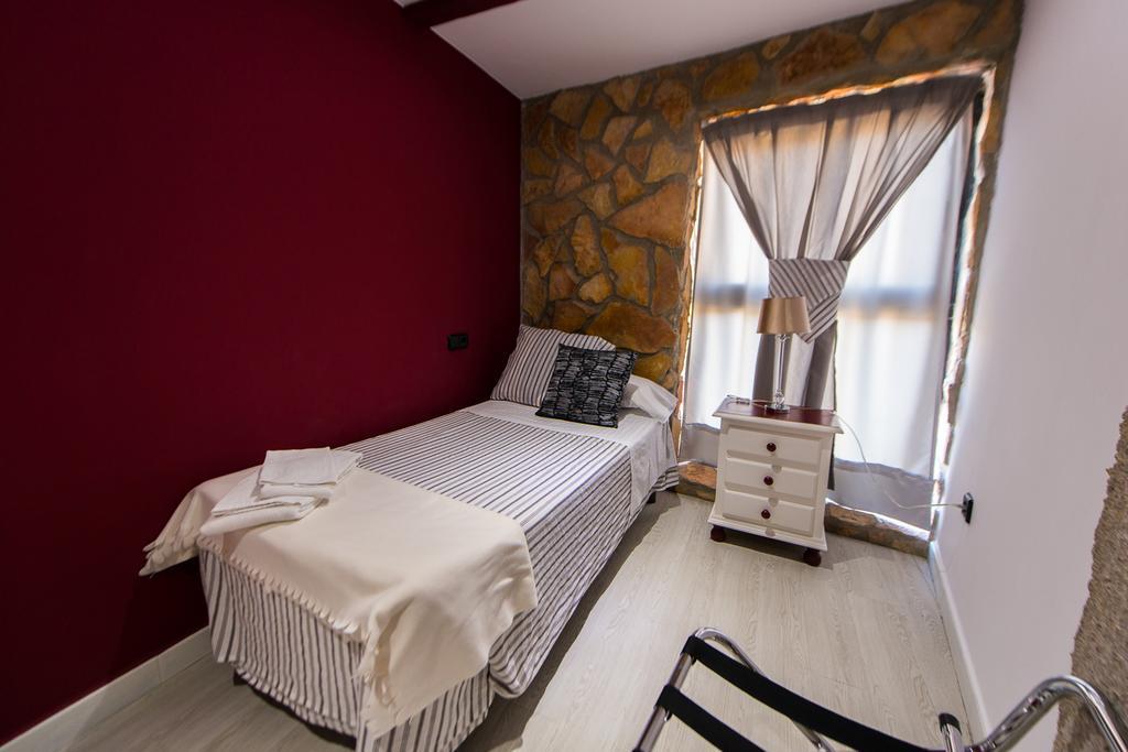 Apartamentos Los Angeles Alcañiz Exterior foto