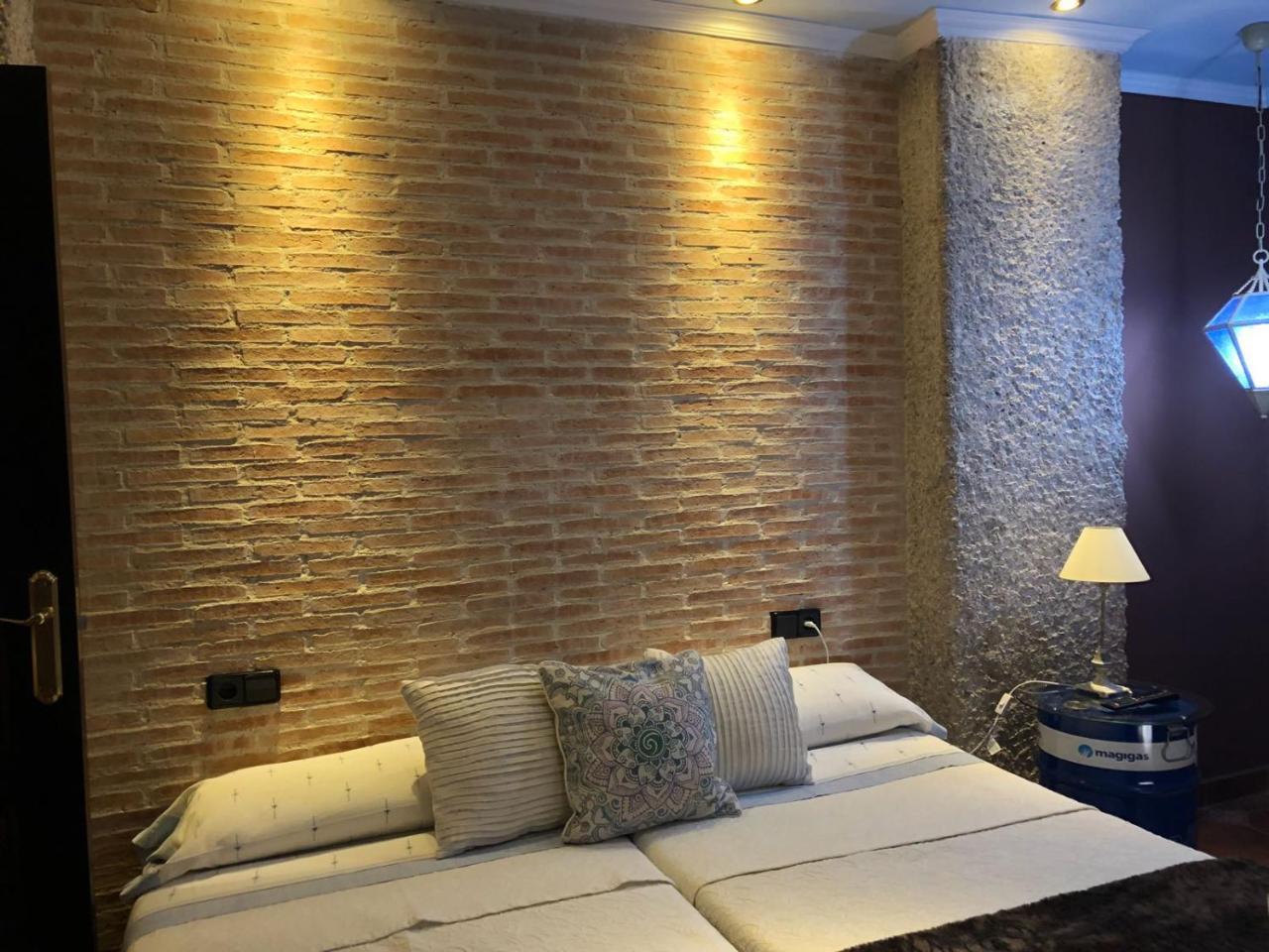 Apartamentos Los Angeles Alcañiz Exterior foto